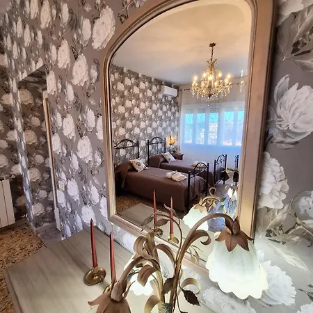 A Casa Di Noele Дом отдыха Рим